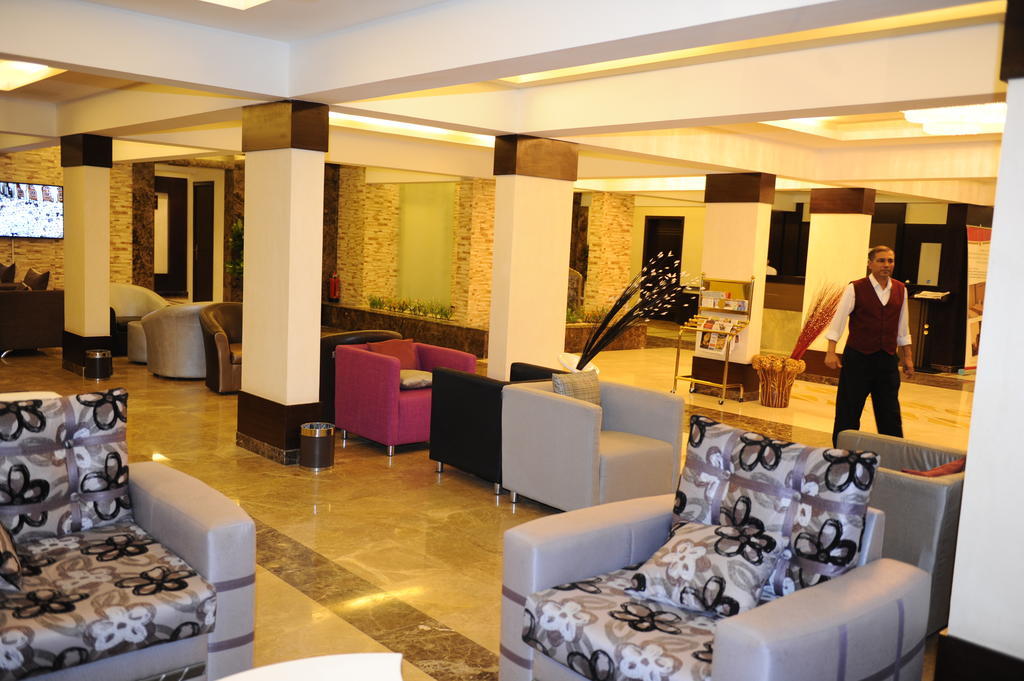Hotelier Suites Riyadh Luaran gambar