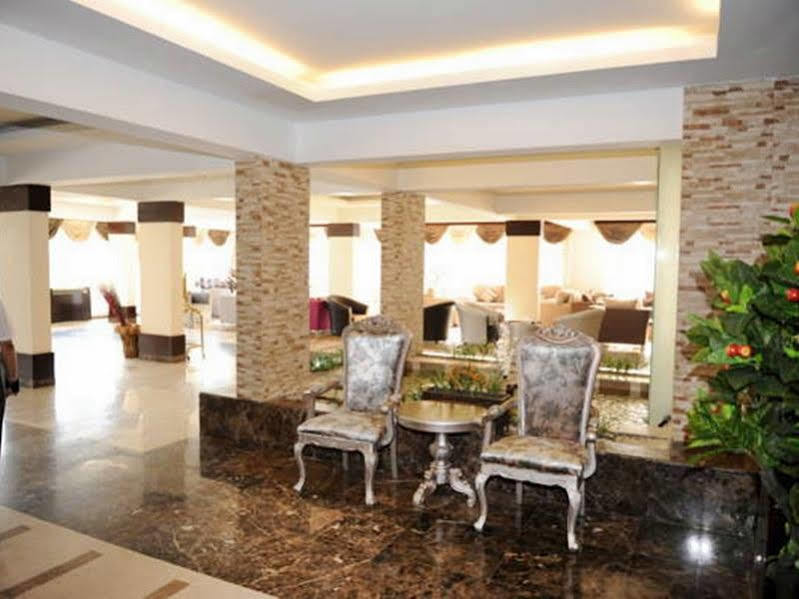 Hotelier Suites Riyadh Luaran gambar