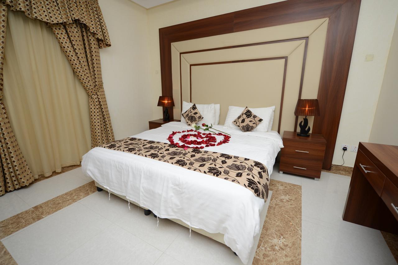 Hotelier Suites Riyadh Luaran gambar